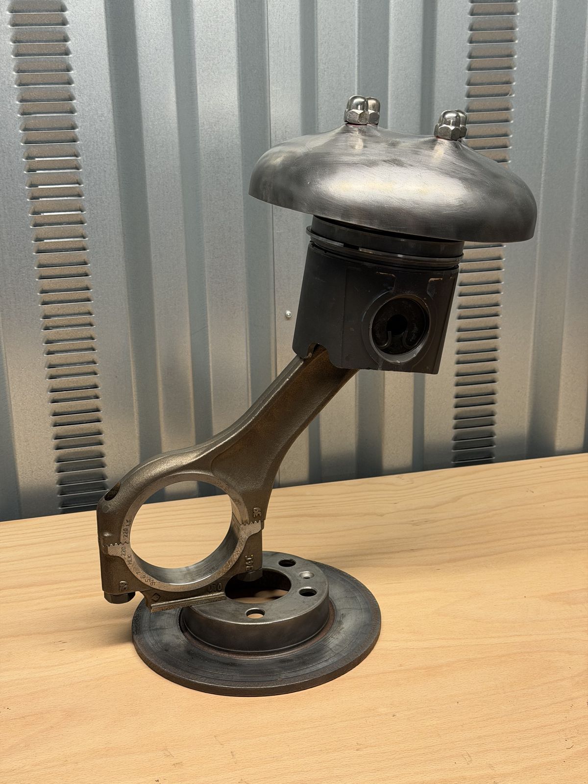 Industrial Tischlampe – roh montiert, noch unlackiert