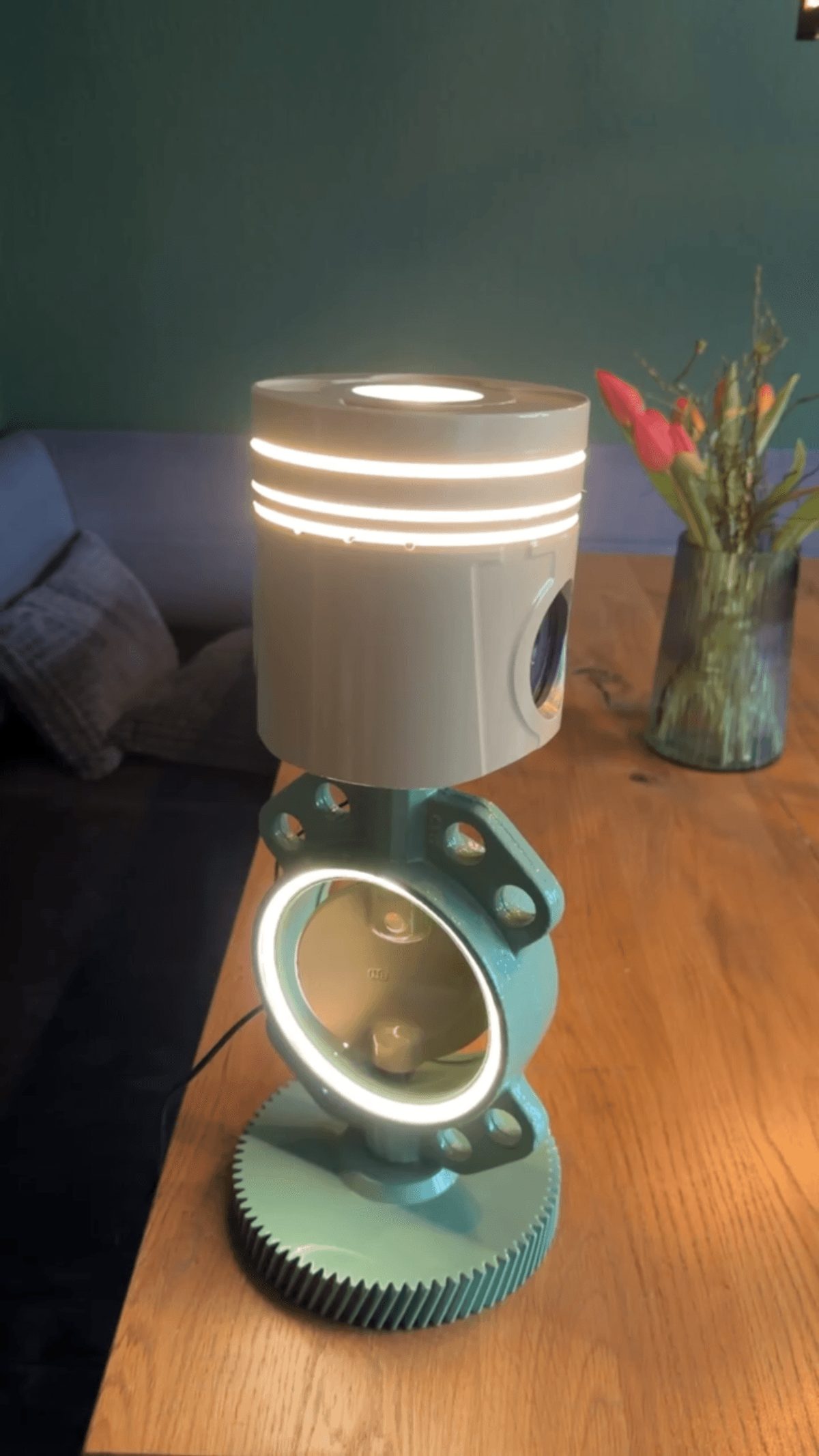 Neon Core – fertiges Stück mit leuchtendem LED-Ring im Klappenschieber